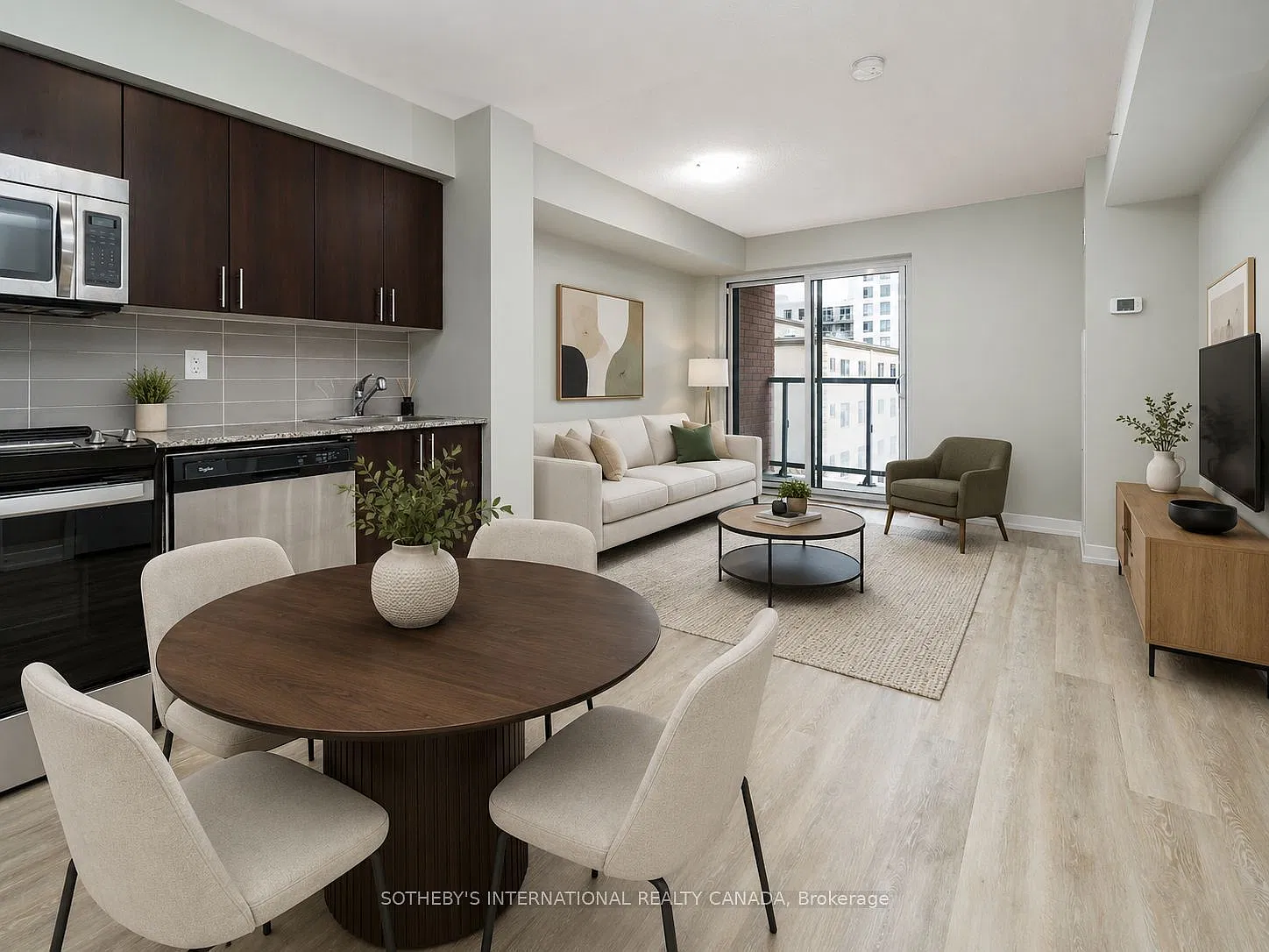 The Fuse Condos — Photo 4