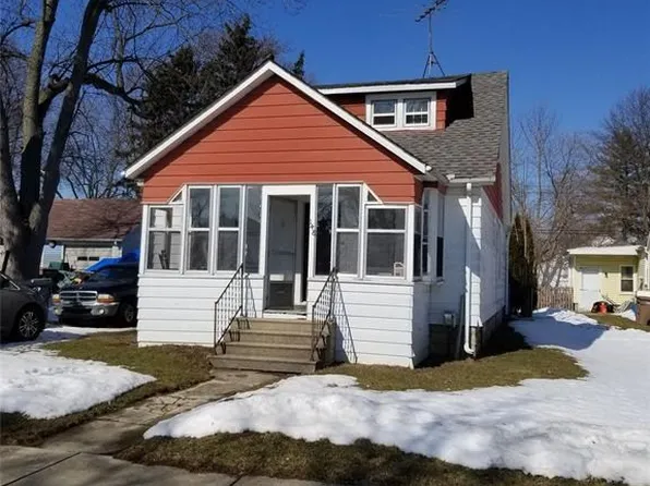 148 W Chicago Ave, Pontiac, MI 48340