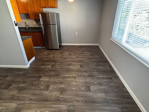 5th image of 1109 Haddon Dr APT 6
