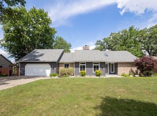 9434 Oakview Dr, Portage, MI 49024