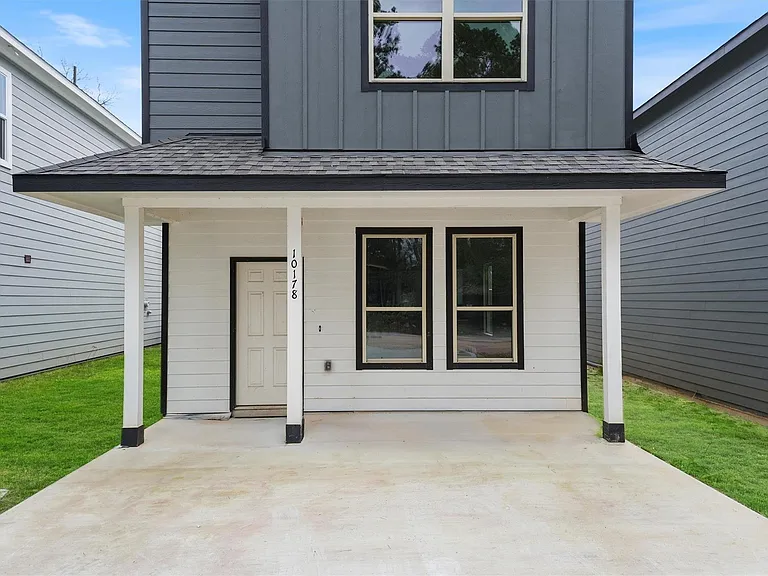 10178 Barberry St — Photo 3