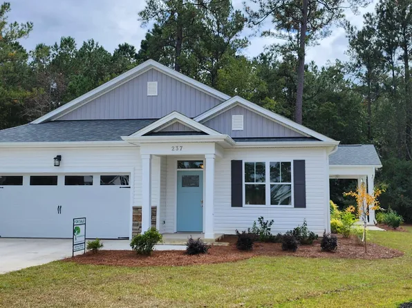 237 Autumn Breeze Lane NE, Bolivia, NC 28422