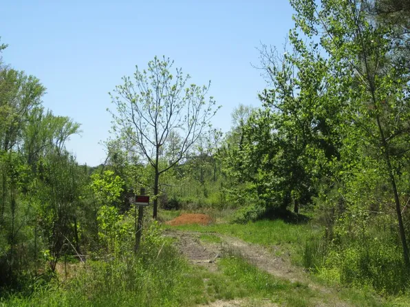 1130 Windmill Point Rd, White Stone, VA 22578