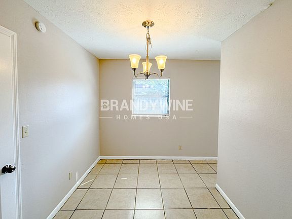 4th image of 7901 Austin Rd