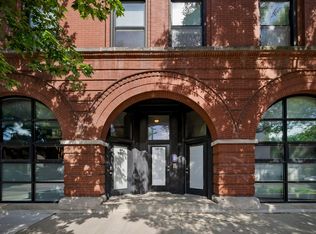 1709 N Paulina St #101, Chicago, IL 60622