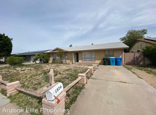 1826 W Behrend Dr, Phoenix, AZ 85027