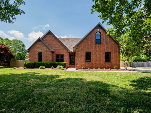 2815 Bowers Ln, Murfreesboro, TN 37129