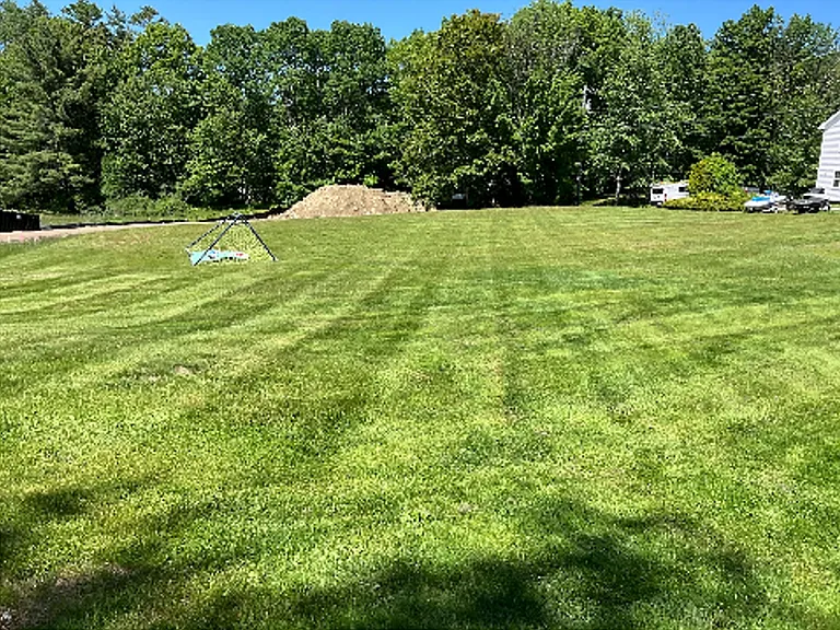 5 Butler Rd #13 — Photo 2