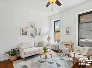 227 W 11th St #5C, New York, NY 10014