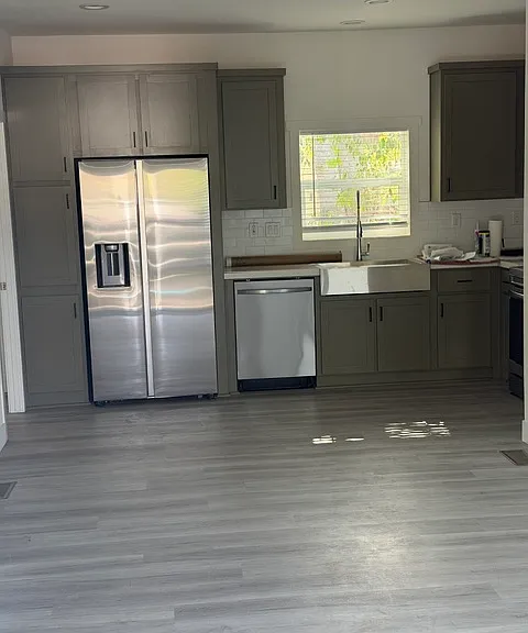 808 1/2 Forest Ave — Photo 12