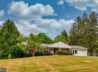 9410 Joey Dr, Ellicott City, MD 21042