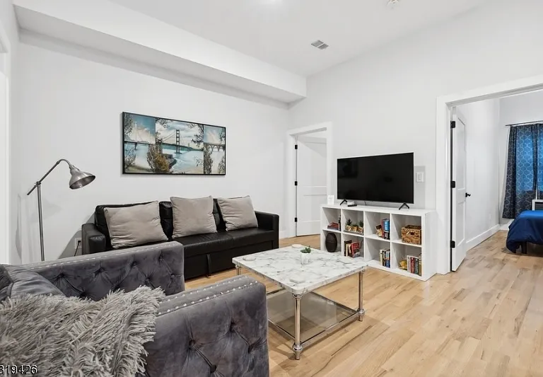 104 Fleming Ave #201 — Photo 9