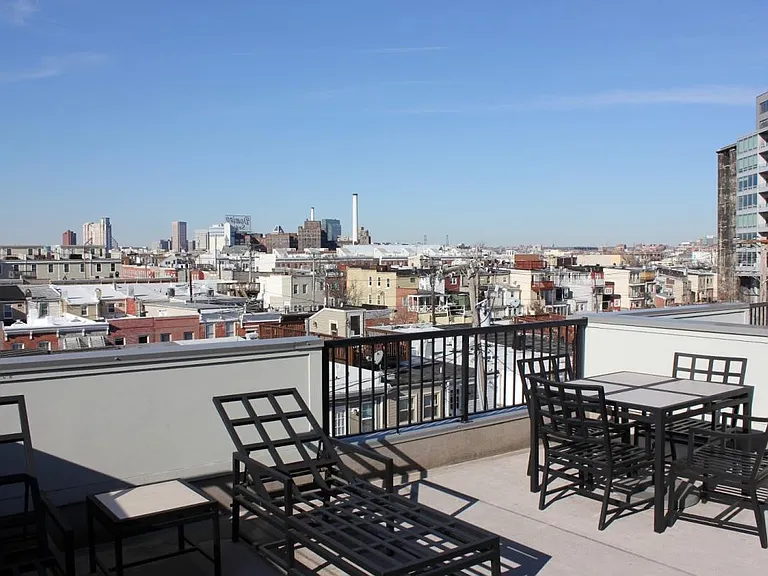 Roof Deck