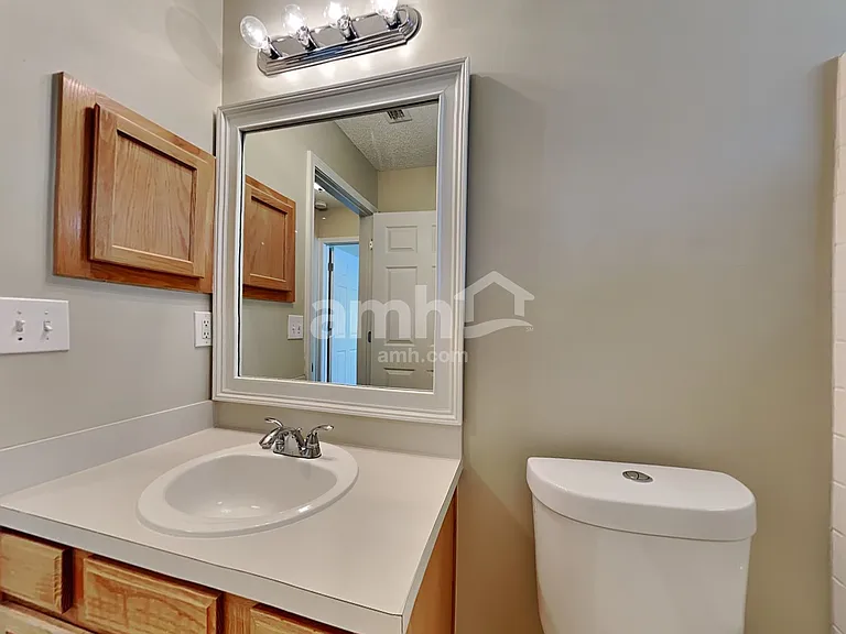 840 Mackenzie Circle St — Photo 15