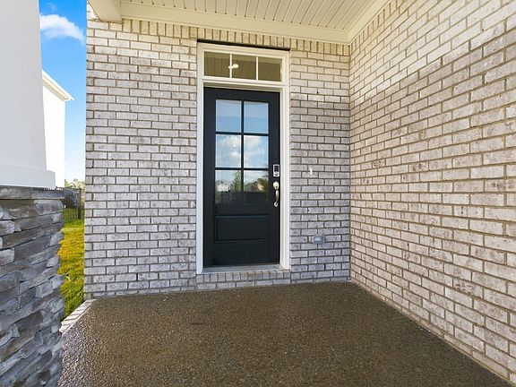 5th image of 2534 Brenham Rd