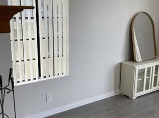 4354 138th St, Hawthorne, CA 90250