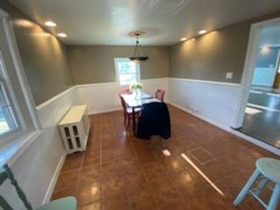 3rd image of 53 Elmwood Ave
