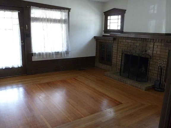 4th image of 1172 Singletary Ave