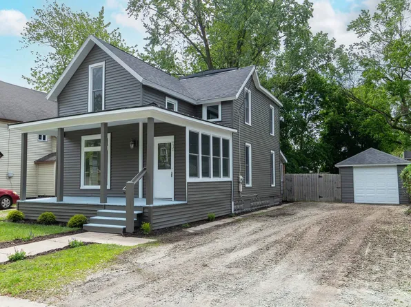 515 W Crawford St, Elkhart, IN 46514