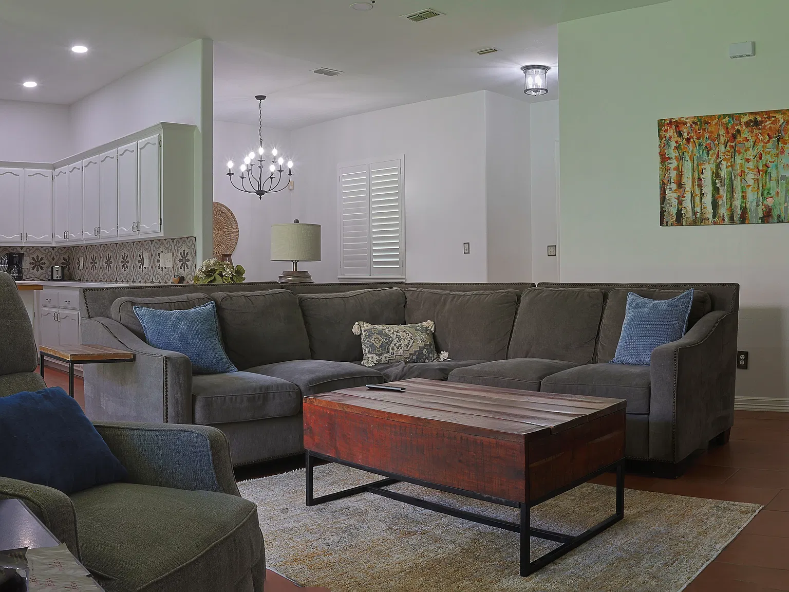 3 bed, 1635 sqft, $1,750 — Photo 3