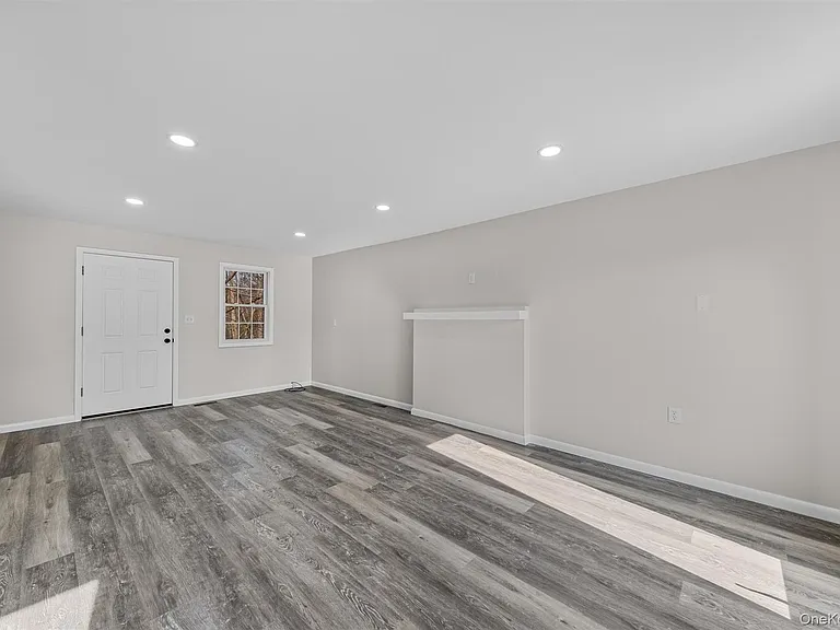 1-18 Willow Way #7 — Photo 14