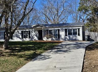 6717 Pheasant Ln, Knoxville, TN 37923