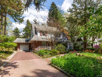 200 Myrtle Drive, Great Neck, NY, 11021