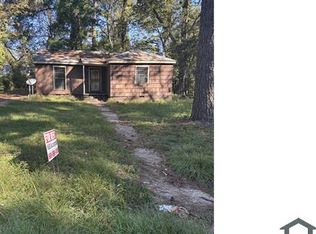 126 Maple Ridge Dr, Jackson, MS 39212