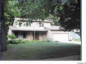 1st image of 5827 Grovewood Dr