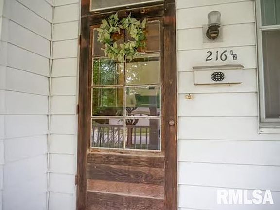 5th image of 216 N 18th St