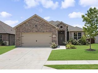 154 Community Dr, Lavon, TX 75166