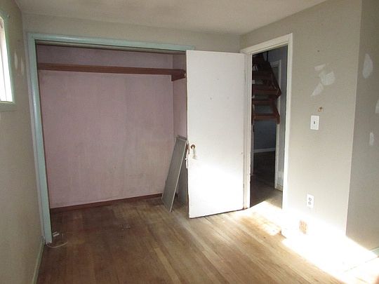 1st image of 205 S Burnham Hwy