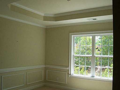 5th image of 2747 Chamberlain Ct