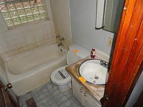 3rd image of 3214-3216 Minnesota Ave