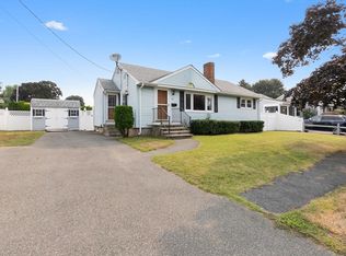 30 Macarthur Blvd, Danvers, MA 01923