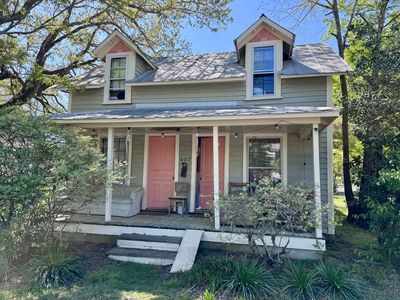 407 N Greensboro St, Carrboro, NC, 27510