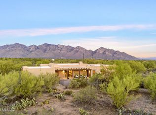 12801 N Kingair Dr, Oro Valley, AZ 85755