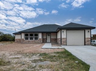 412 W Strickland St, Del Rio, TX 78840
