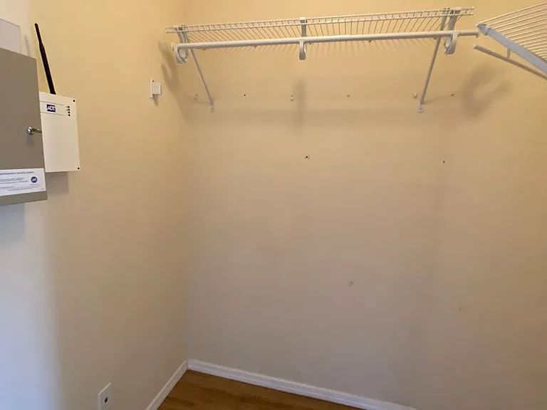 4328 Altura Vista Ln NE — Photo 17