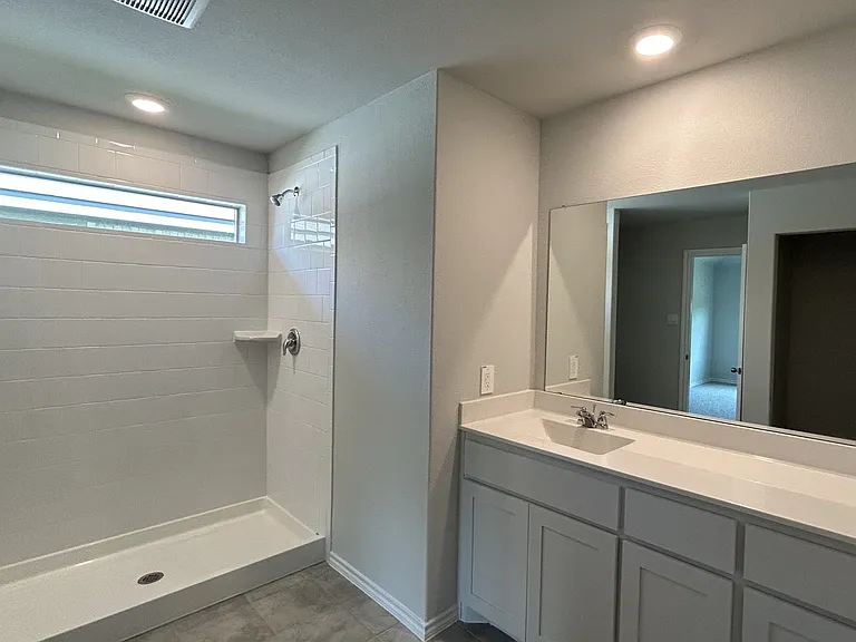 108 Piping Rock Dr — Photo 18