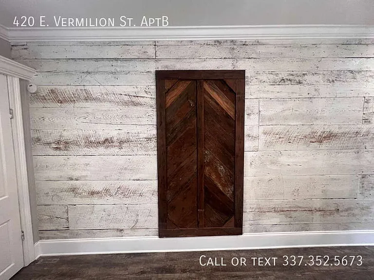 420 E Vermilion St — Photo 7