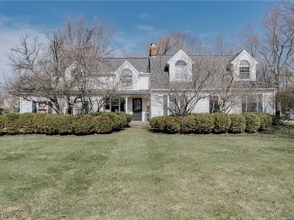 26301 Annesley Rd, Beachwood, OH 44122