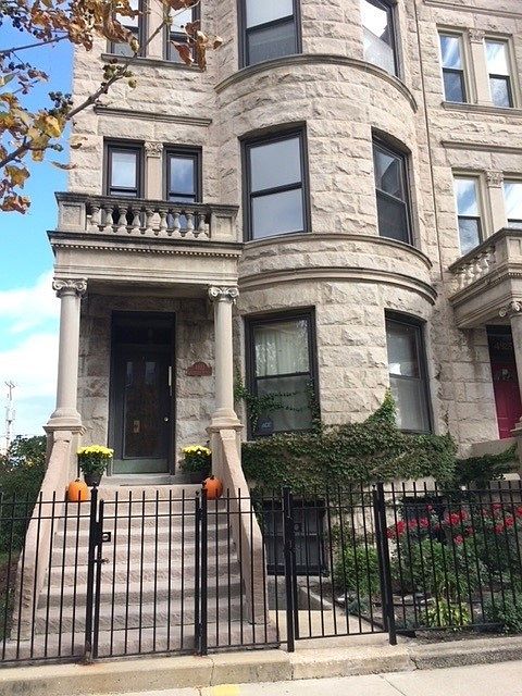 1st image of 4923 S Vincennes Ave