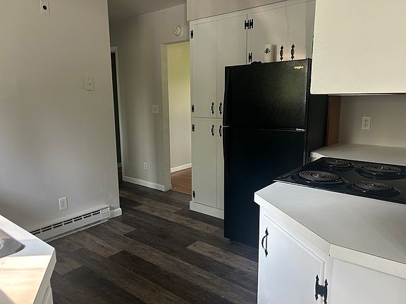 2nd image of 103 Shultz Dr