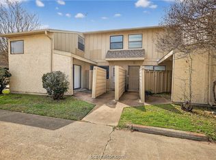 4401 Carter Creek Pkwy APT 13, Bryan, TX 77802