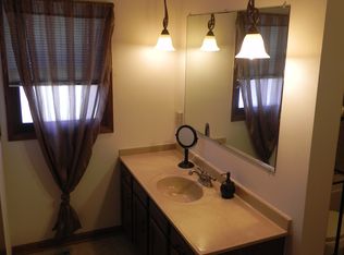 229 S Claremont Rd, Saukville, WI 53080