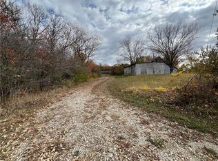 11141 Valley View Rd, Richmond, MO 64085