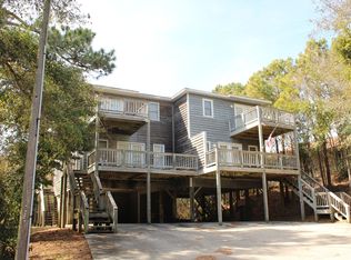 123 Jackson Ave #A, Emerald Isle, NC 28594