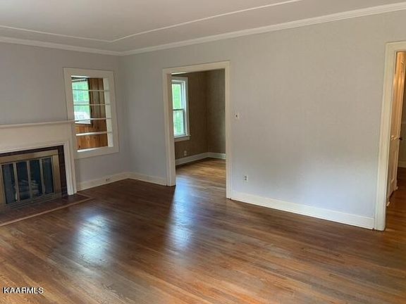 4th image of 3114 Avondale Ave