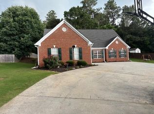 3596 Shoal Trail Dr, Bethlehem, GA 30620